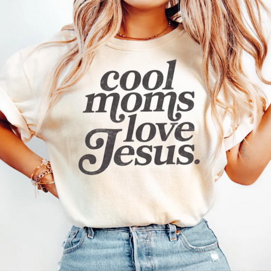 Cool Moms Love Jesus Tee, Retro Faith Graphic T-Shirt