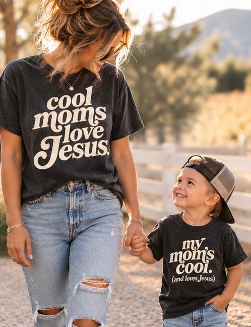 Remain Rooted™ My Mom’s Cool Kids Tee (Dark) *