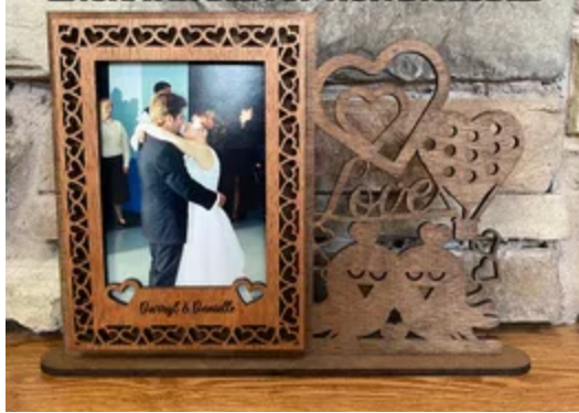 “Lovebirds Forever” 4×6 Keepsake Photo Frame